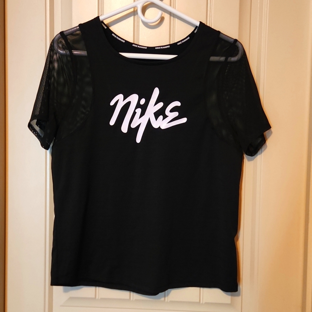 Women's (L) Dri-Fit Nike Shirt